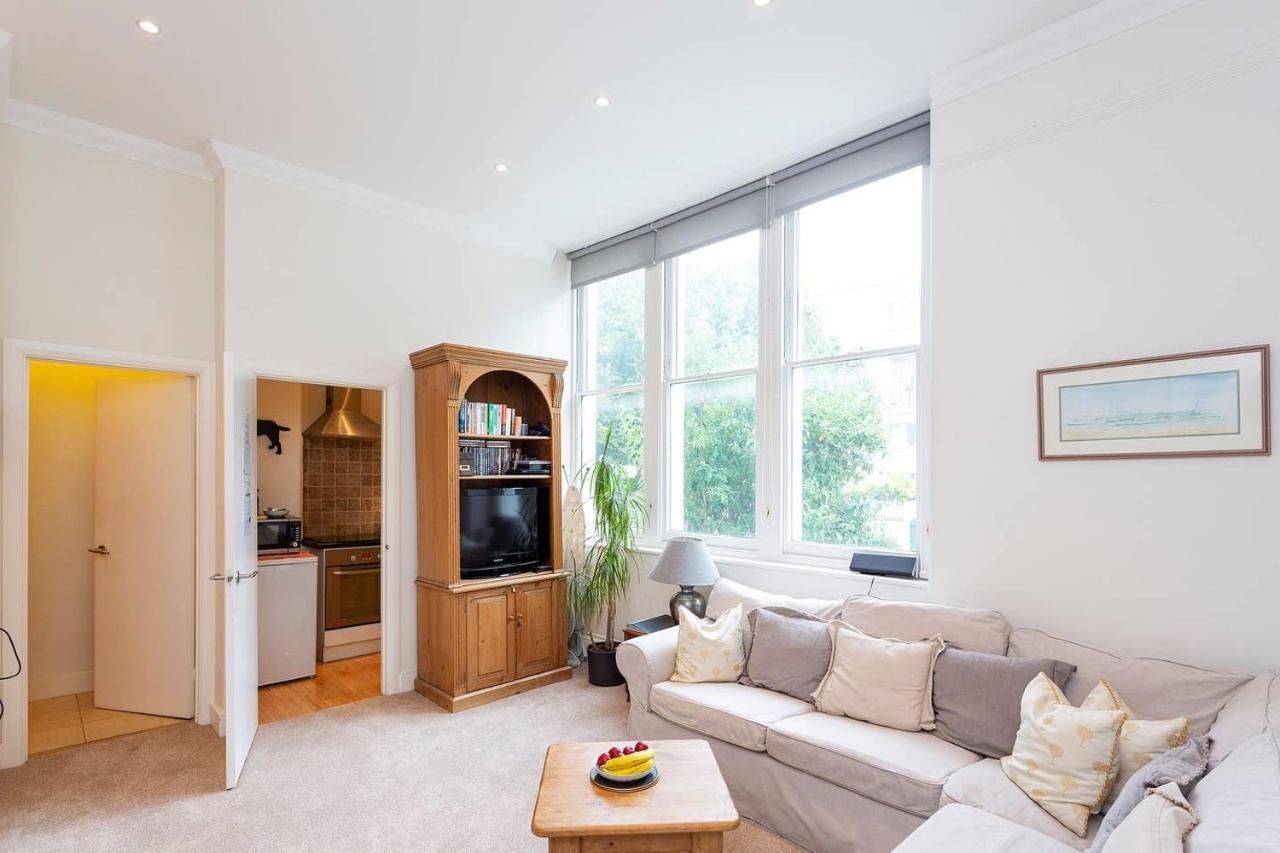 Charming Studio Near Clapham Common Apartment London Luaran gambar